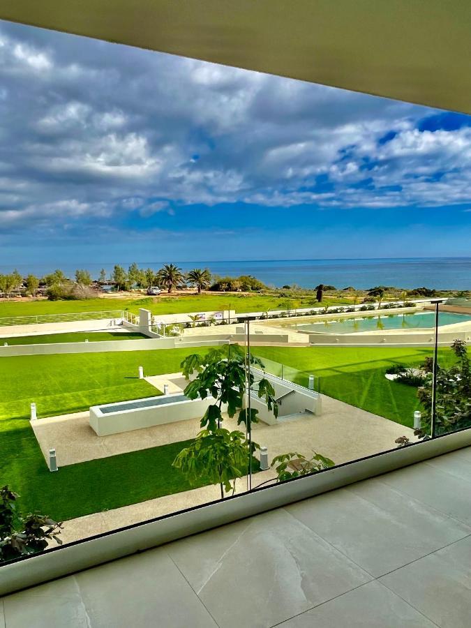 Emerald Suites Protarász Kültér fotó