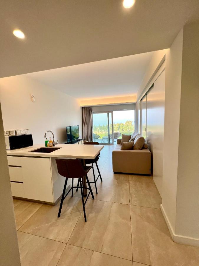 Emerald Suites Protarász Kültér fotó