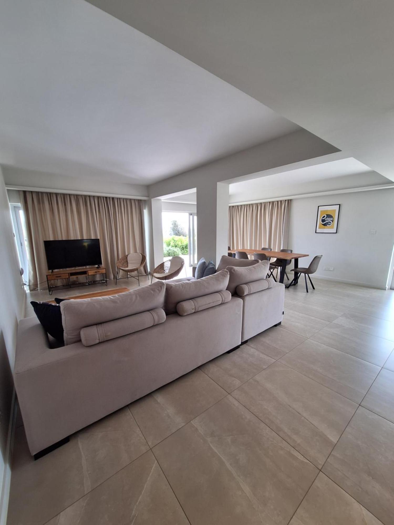 Emerald Suites Protarász Kültér fotó